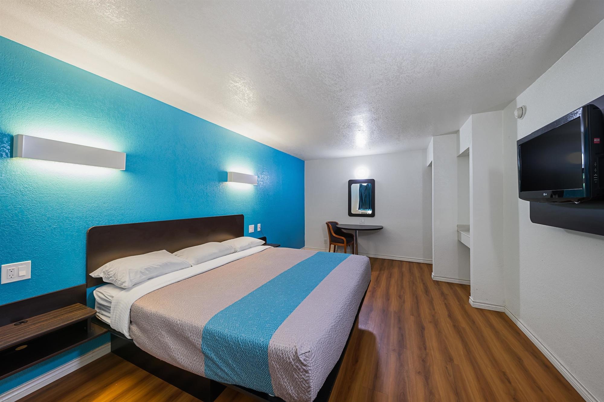 Motel 6-Grand Prairie, Tx - Interstate 30 Exterior photo