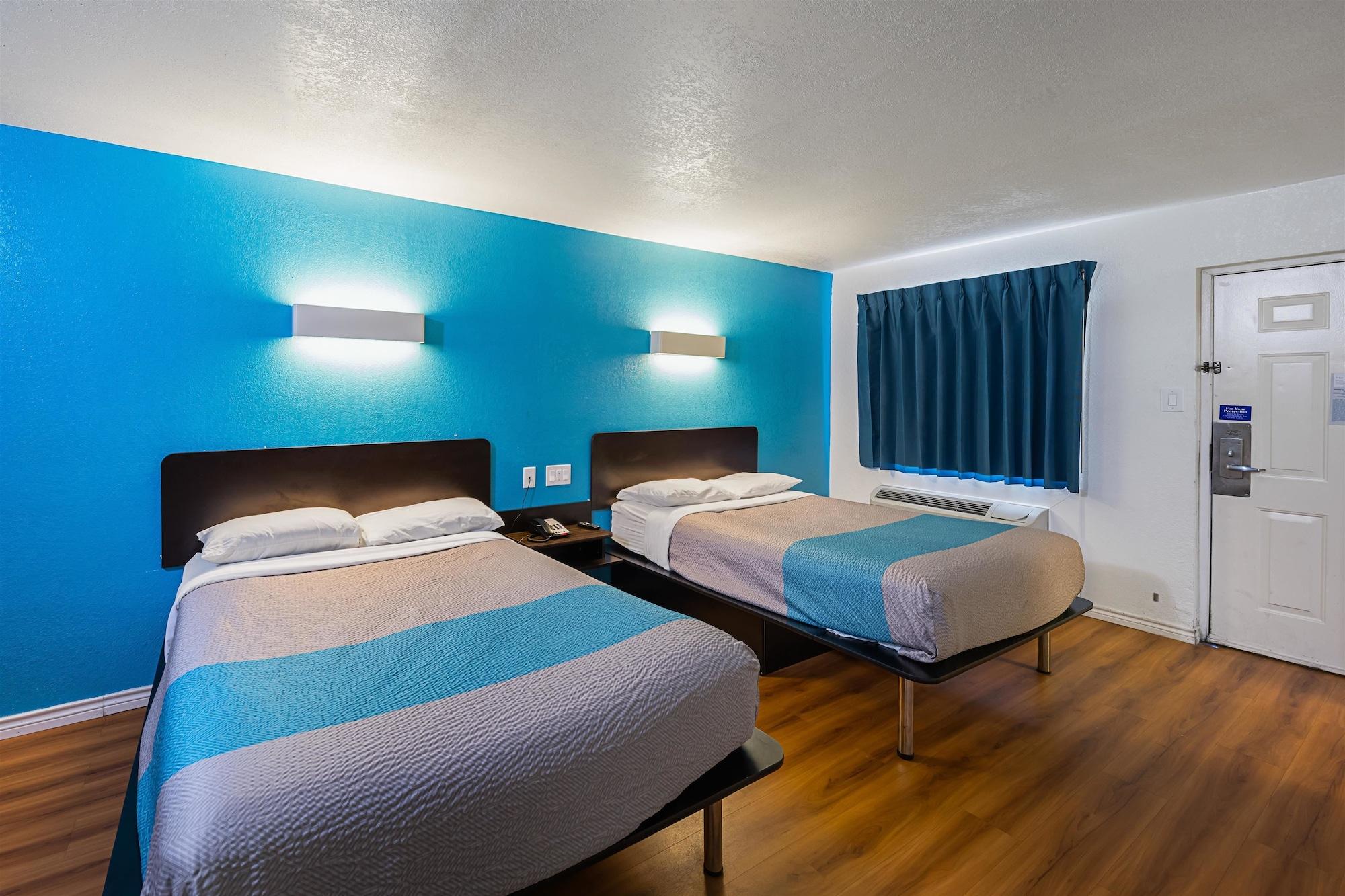 Motel 6-Grand Prairie, Tx - Interstate 30 Exterior photo