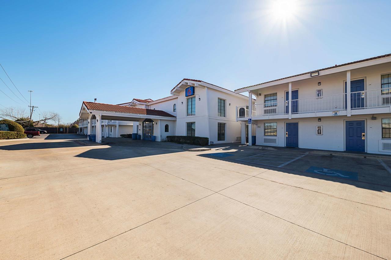 Motel 6-Grand Prairie, Tx - Interstate 30 Exterior photo